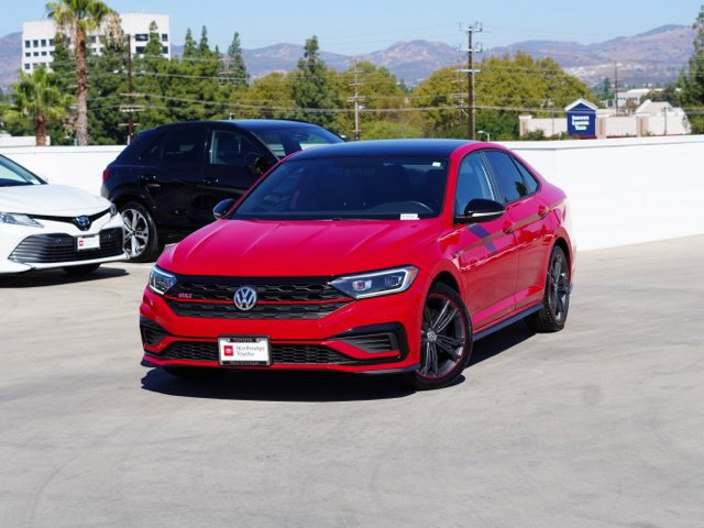 Used 2019 Volkswagen Jetta GLI FWD image 5