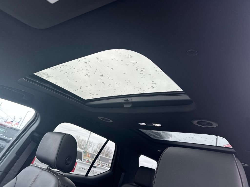 Certified 2023 Chevrolet Traverse RS w/ LPO, Floor Liner Package image 25