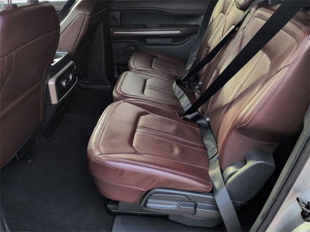 Used 2023 Ford Expedition Max Limited image 27
