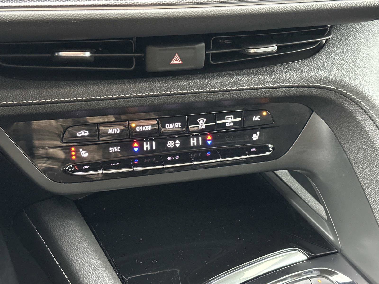Certified 2023 Buick Envision Preferred image 32