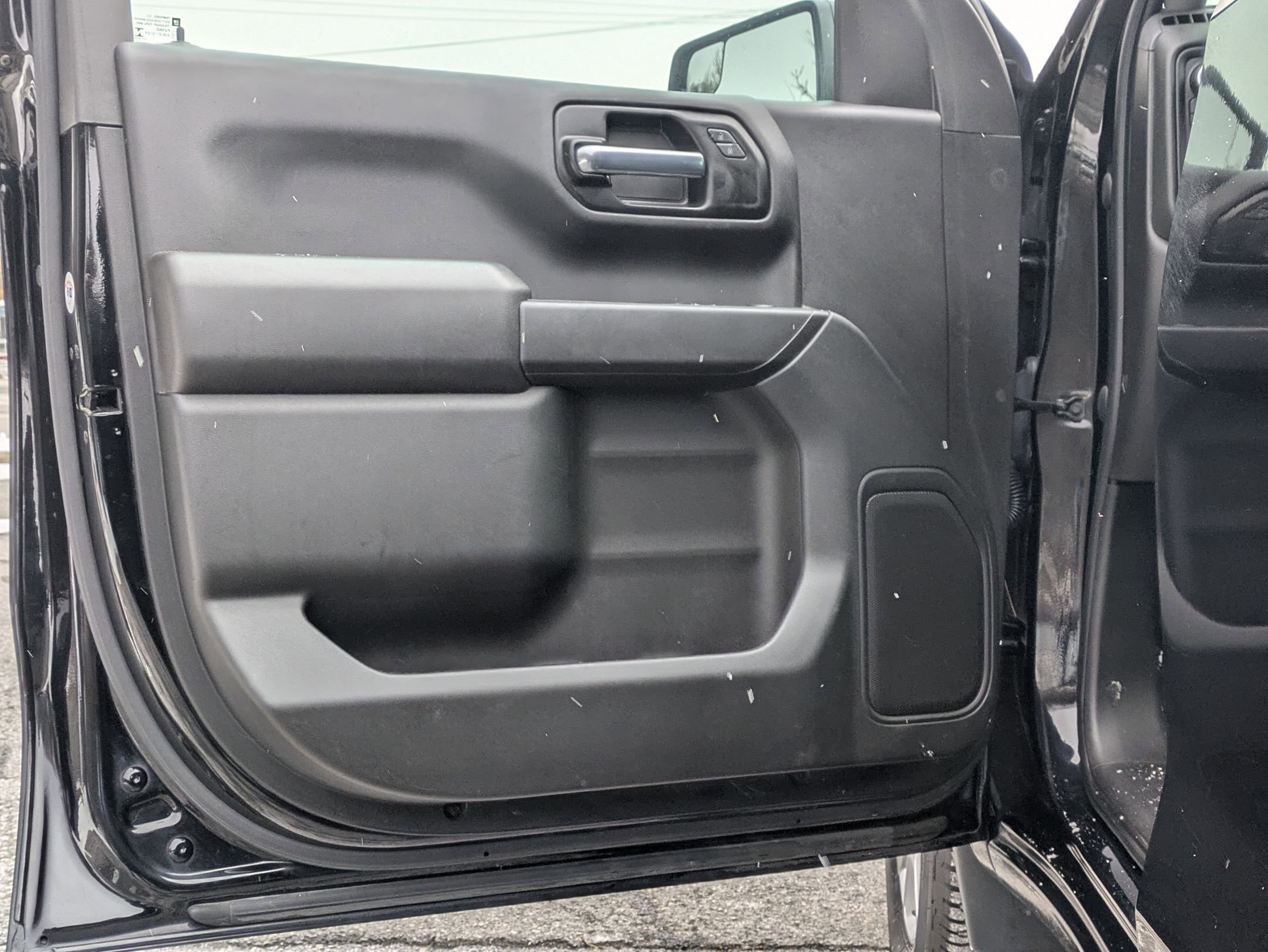 Used 2022 Chevrolet Silverado 1500 Custom image 11