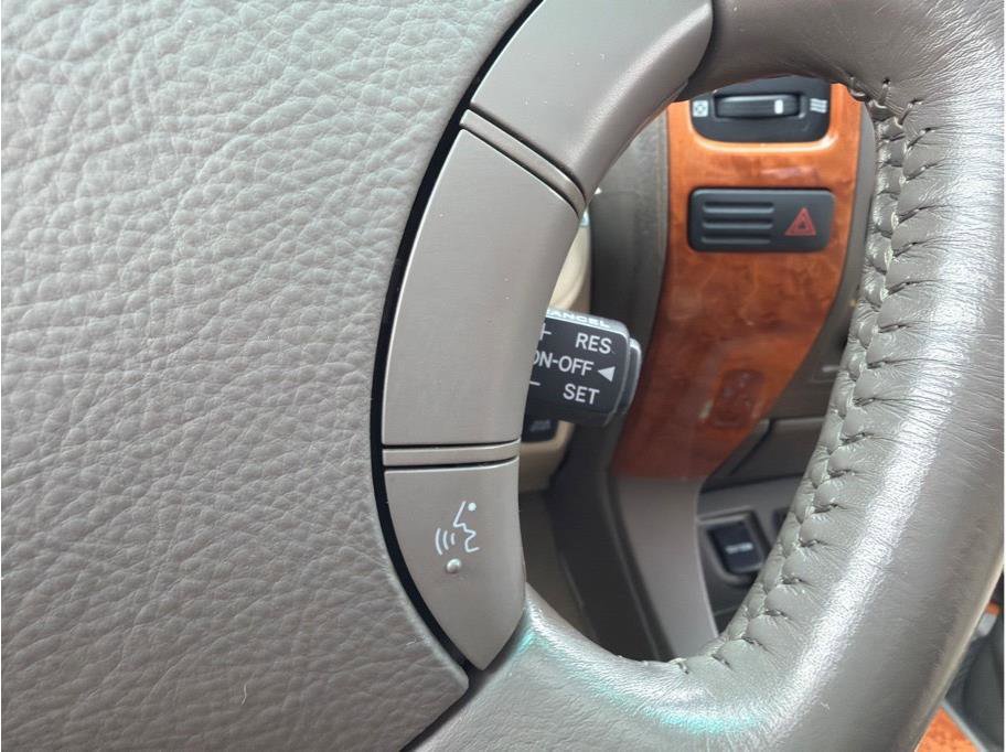 Used 2004 Lexus GX 470 image 19