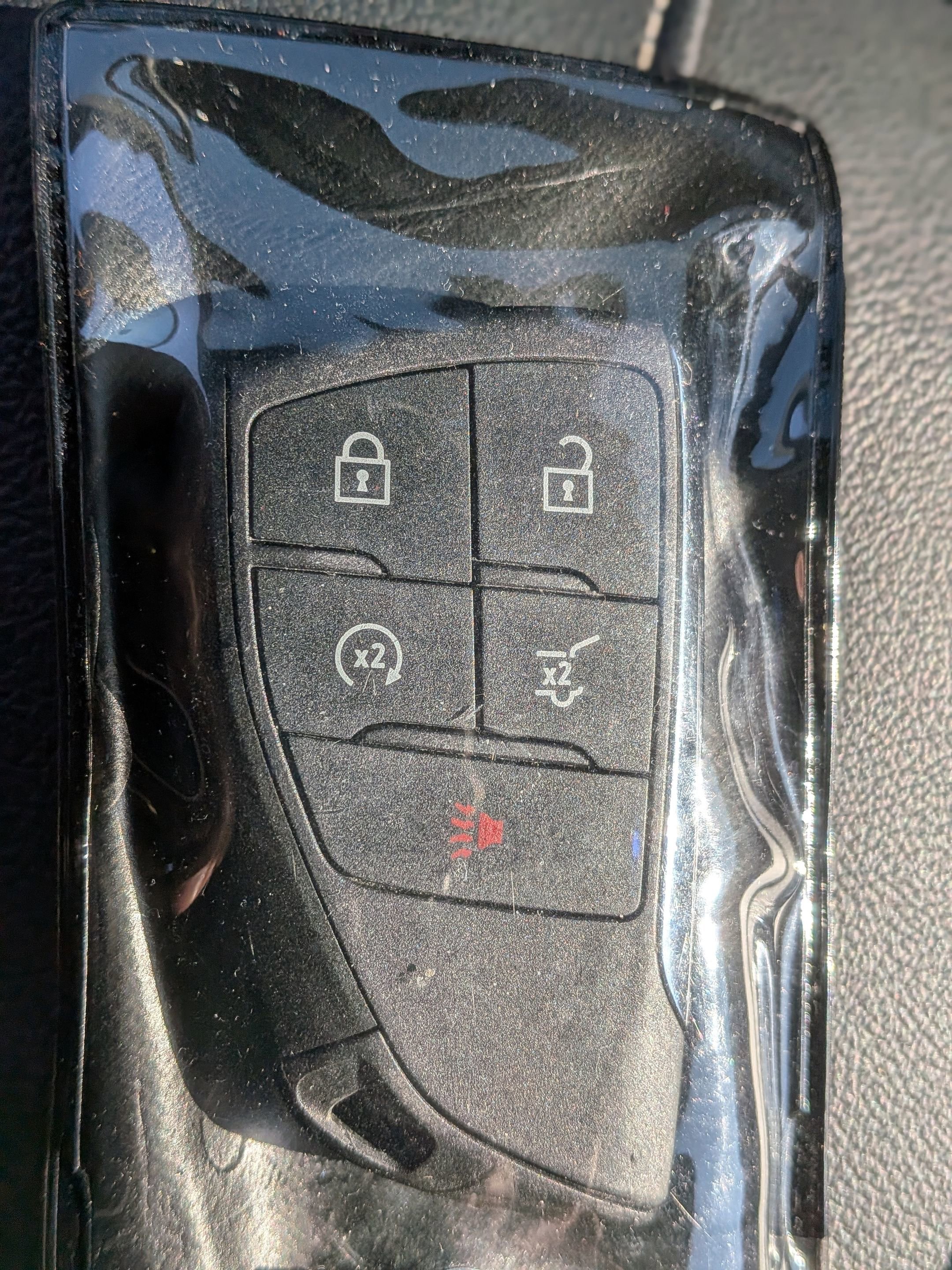 Used 2025 Chevrolet Traverse LT image 38