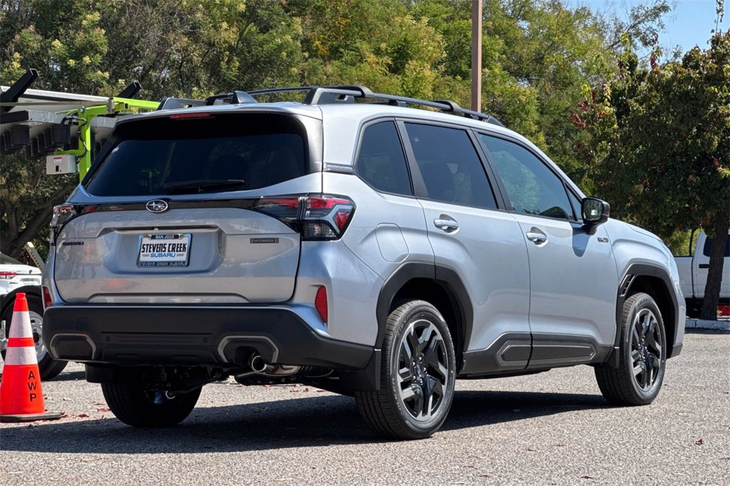 New 2025 Subaru Forester Limited image 5