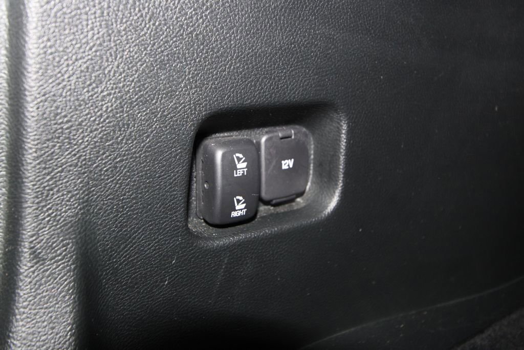 Used 2022 Ford Edge Titanium w/ Equipment Group 301A AWD/4WD image 38