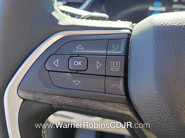 New 2025 Jeep Grand Cherokee Limited w/ Luxury Tech Group II image 26