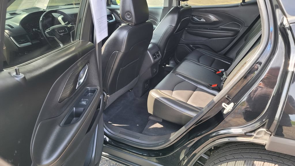 Used 2021 GMC Terrain SLT AWD/4WD image 25