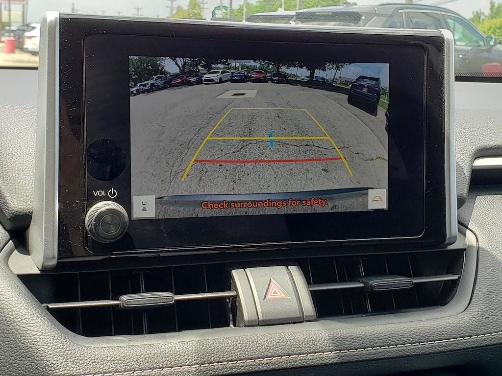 Certified 2025 Toyota RAV4 XLE AWD/4WD image 22
