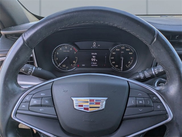 Used 2022 Cadillac XT5 Luxury image 30