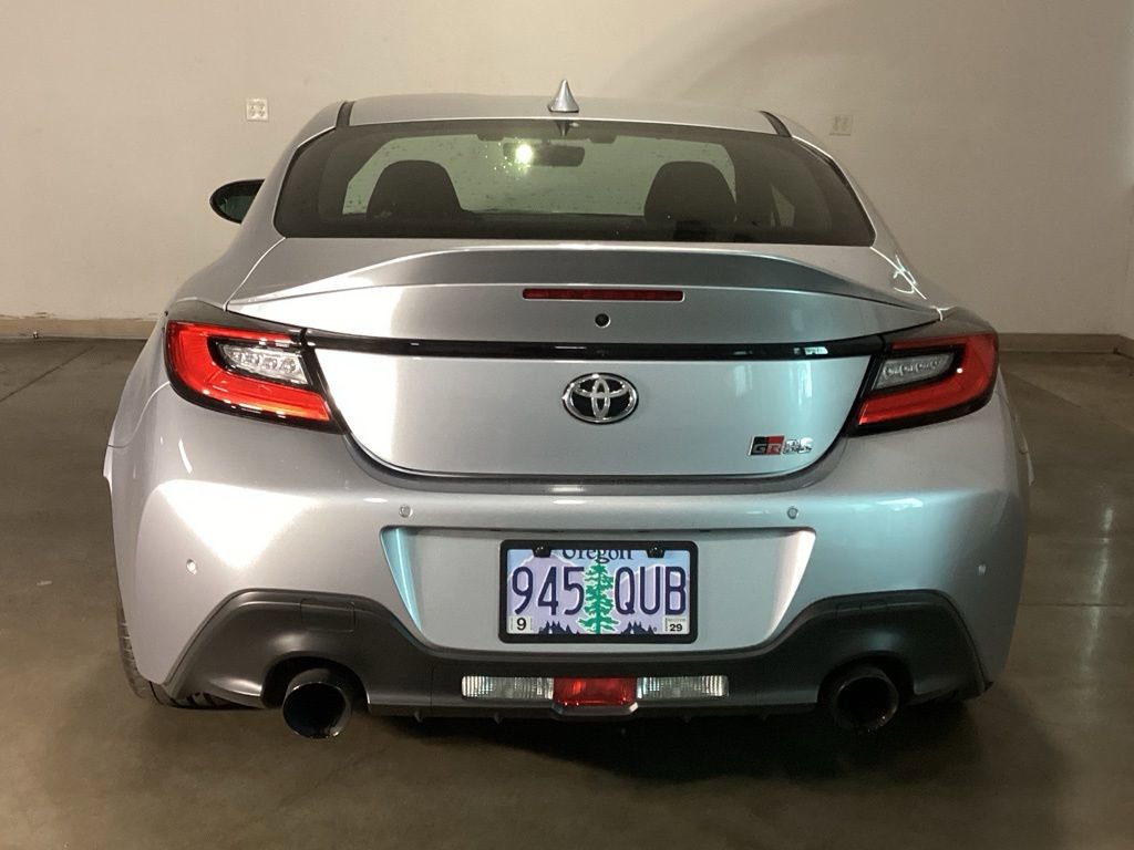 Used 2025 Toyota GR86 Premium w/ ALL Weather Mat Package (TMS) RWD image 18