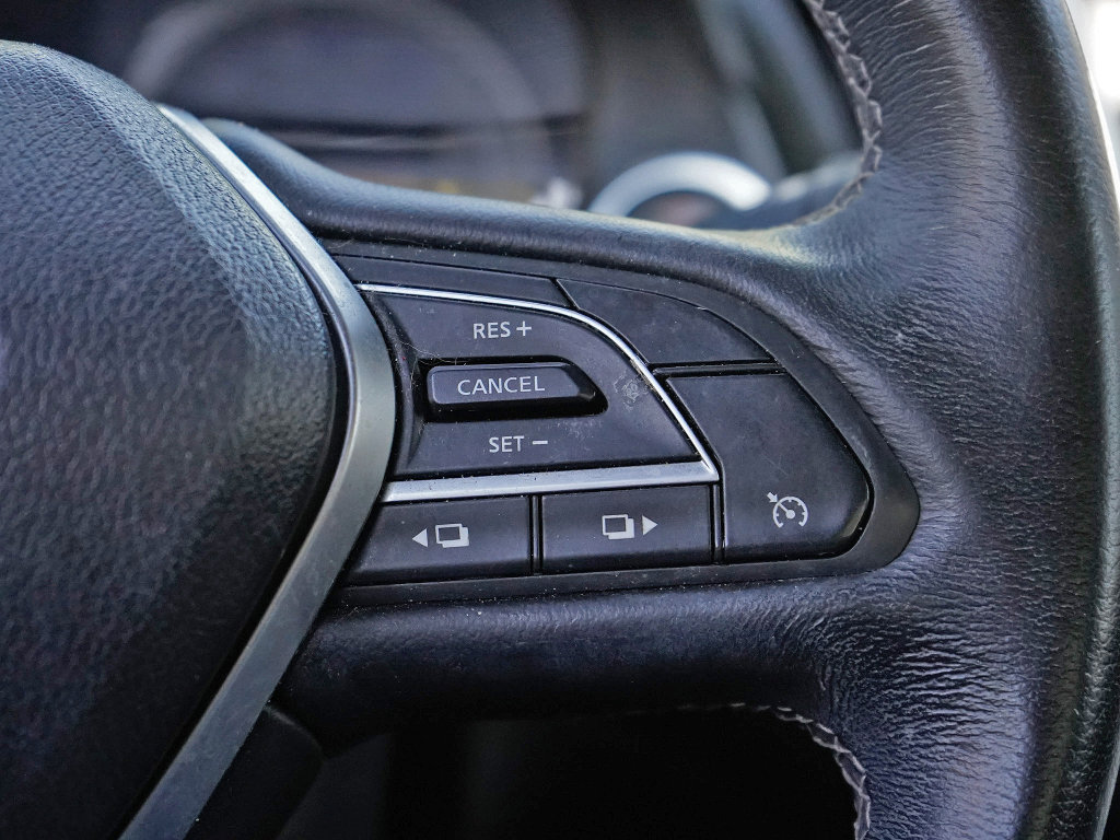 Used 2018 INFINITI Q60 3.0t Luxe w/ Sensory Package 3.0T Luxe image 15