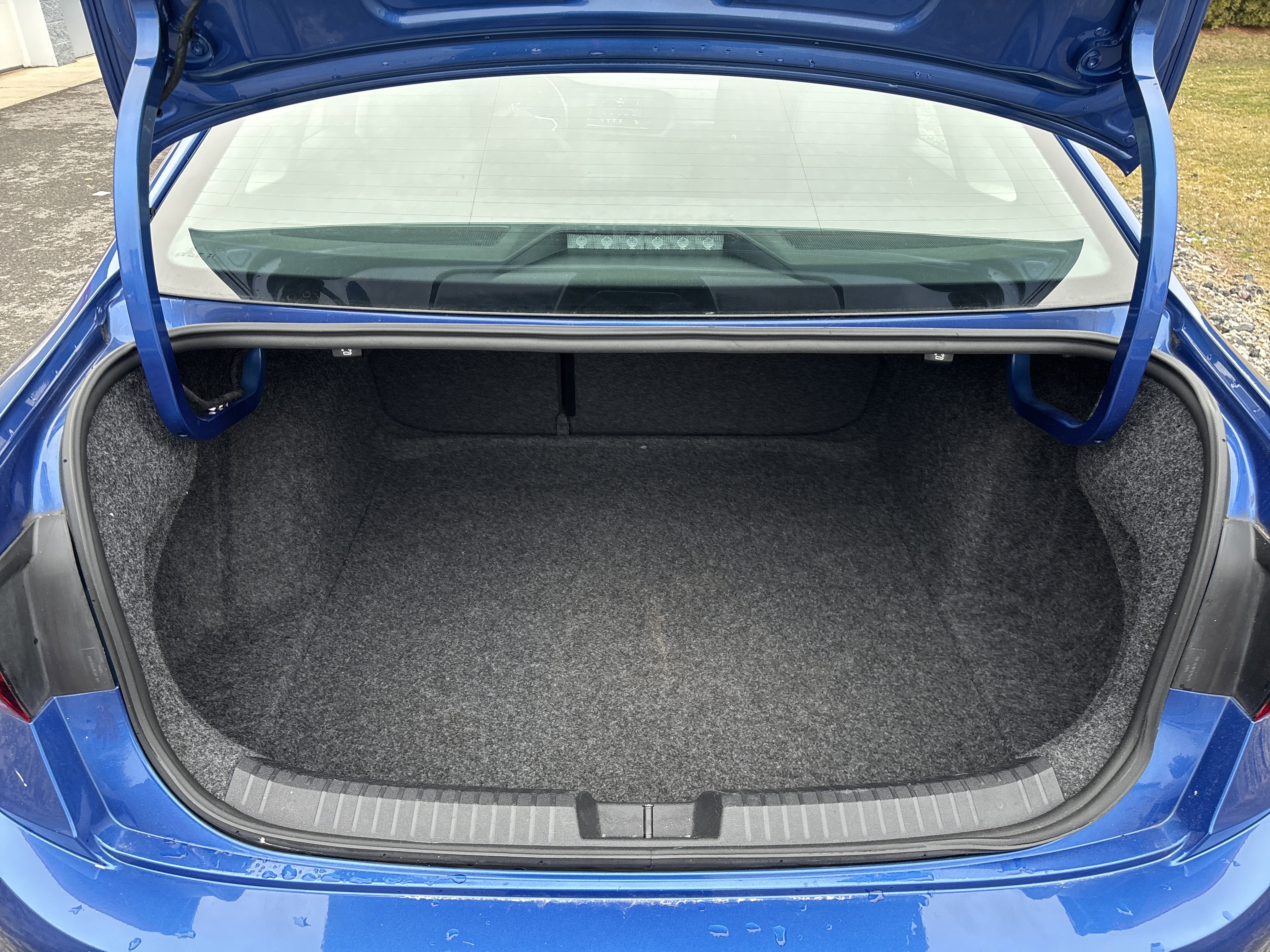 Used 2024 Volkswagen Jetta SE image 5