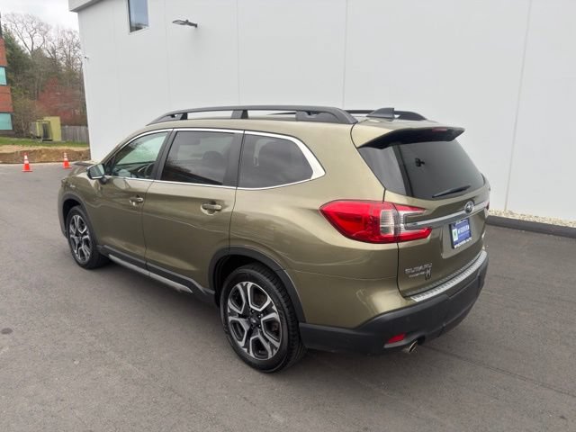Used 2023 Subaru Ascent Limited AWD/4WD image 11
