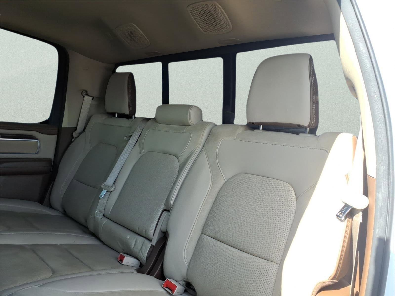 Used 2021 RAM 1500 Laramie AWD/4WD image 11