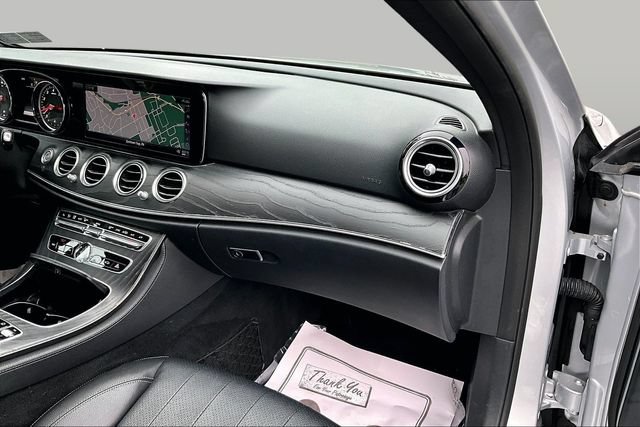 Used 2019 Mercedes-Benz E 300 4MATIC image 30