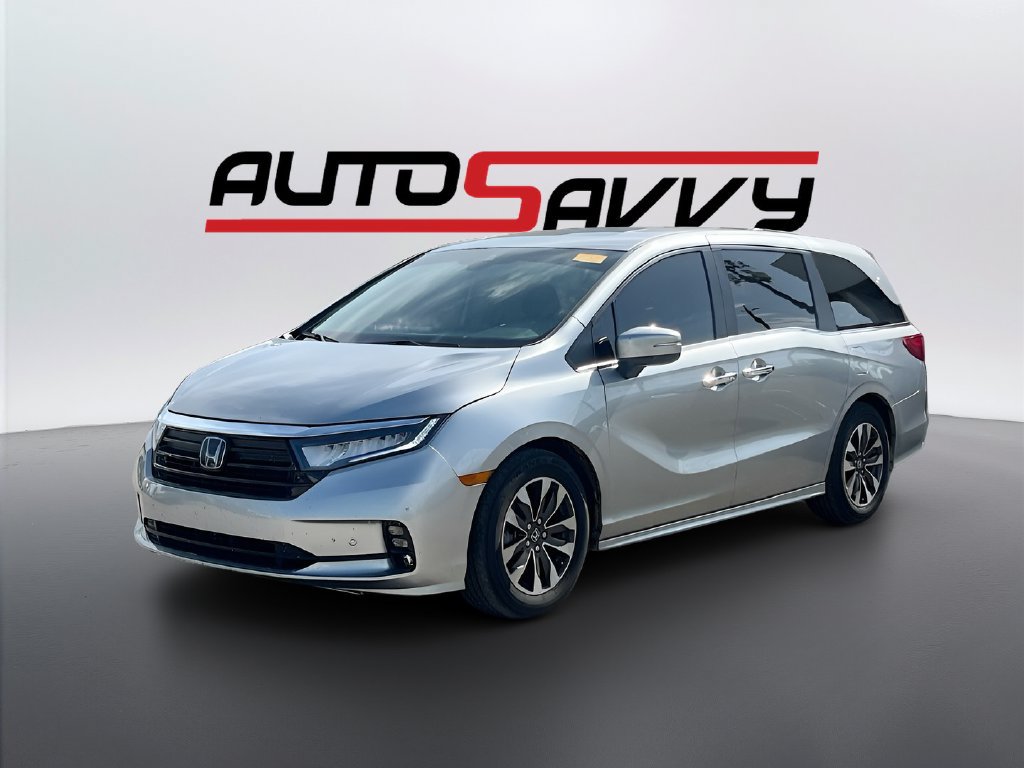 Used 2023 Honda Odyssey Touring image 3