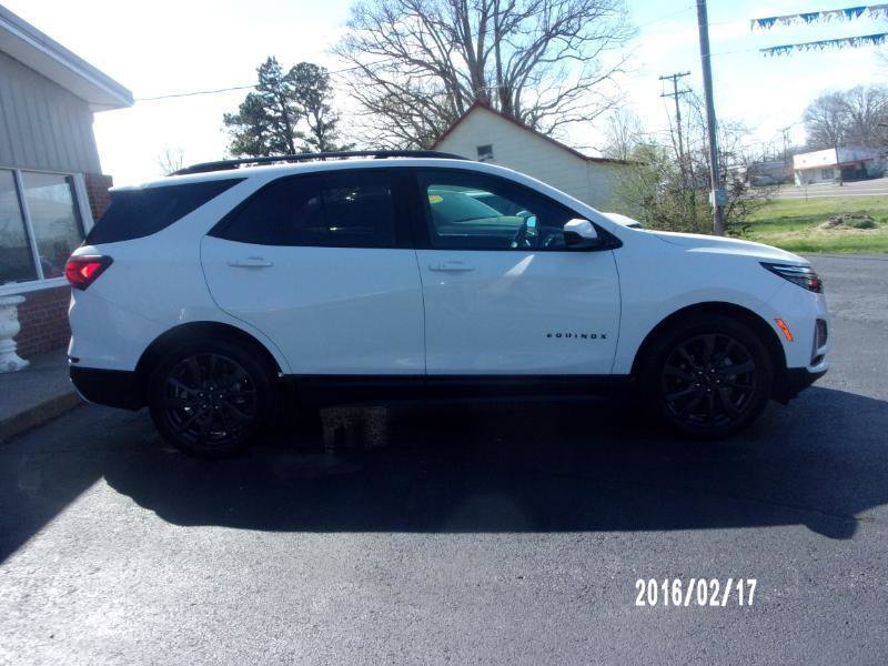 Used 2022 Chevrolet Equinox RS image 4