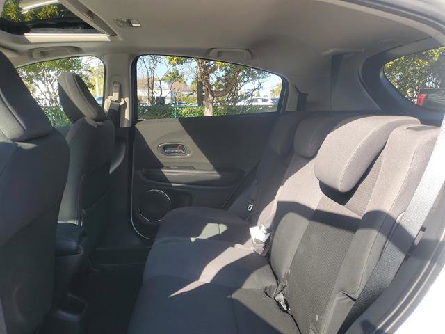 Used 2019 Honda HR-V EX image 29