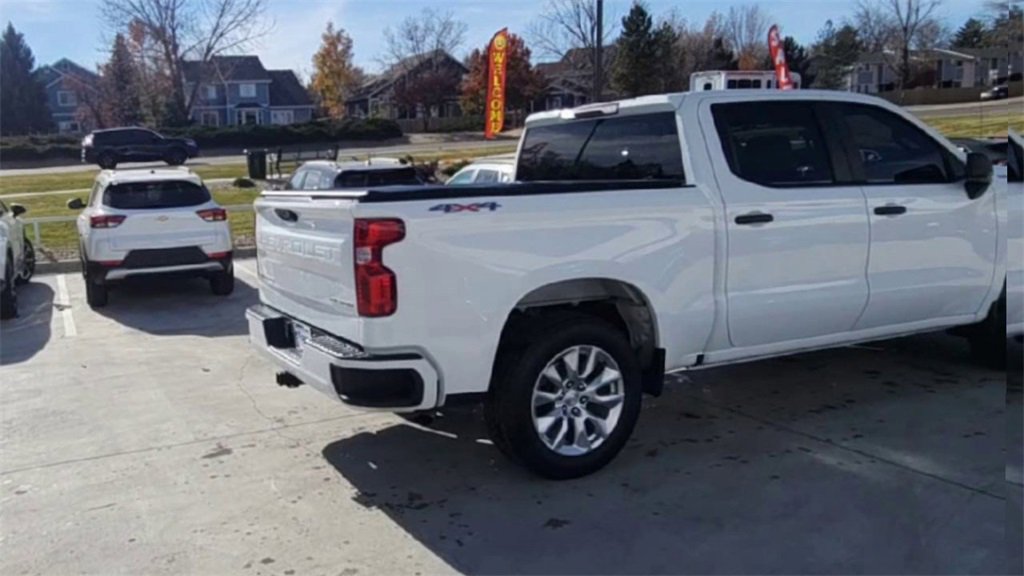 Used 2024 Chevrolet Silverado 1500 Custom image 9