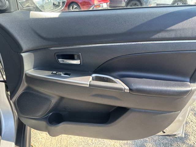 Used 2024 Mitsubishi Outlander Sport AWD image 9