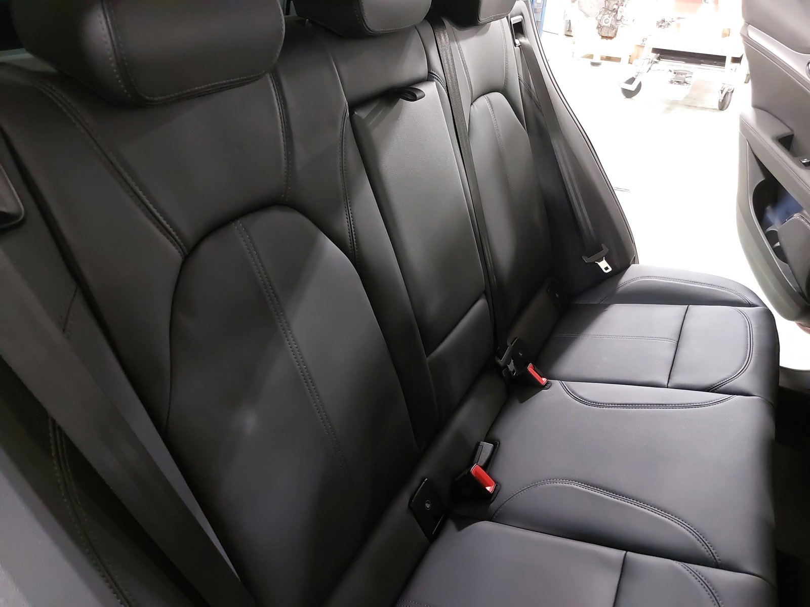 New 2025 Alfa Romeo Stelvio Sprint image 12