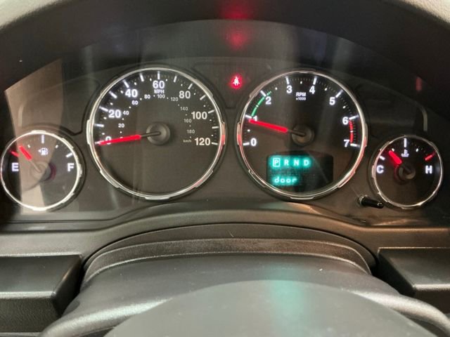 Used 2012 Jeep Liberty Sport AWD/4WD image 27