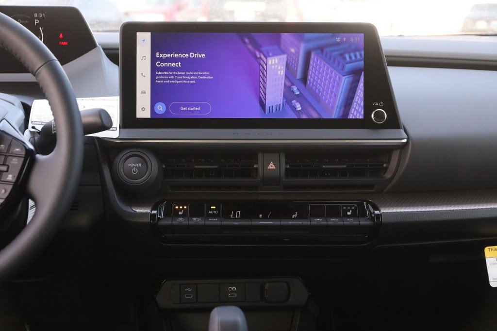 New 2026 Toyota Prius XLE image 25
