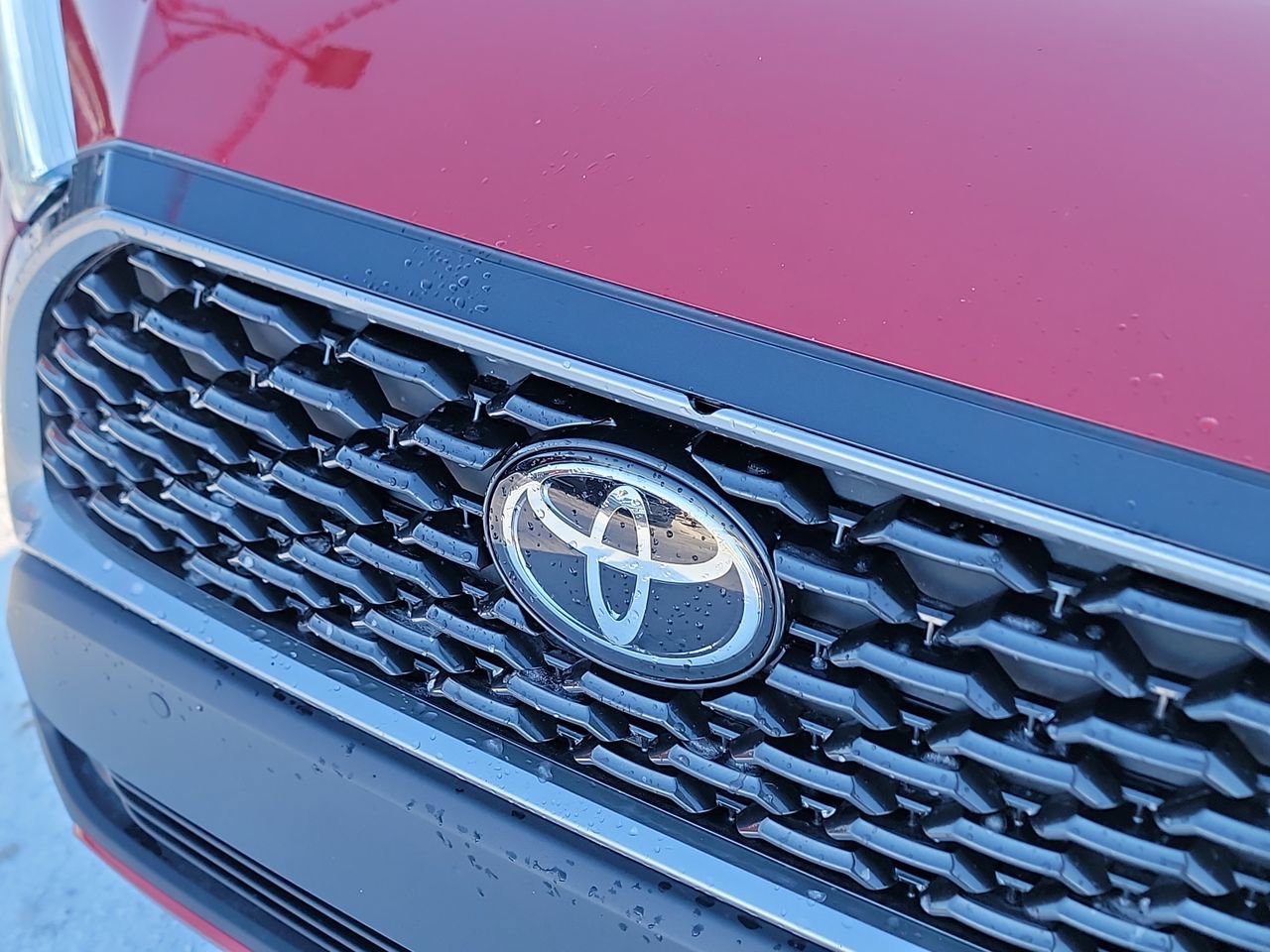 Used 2023 Toyota Corolla Cross XLE AWD/4WD image 24