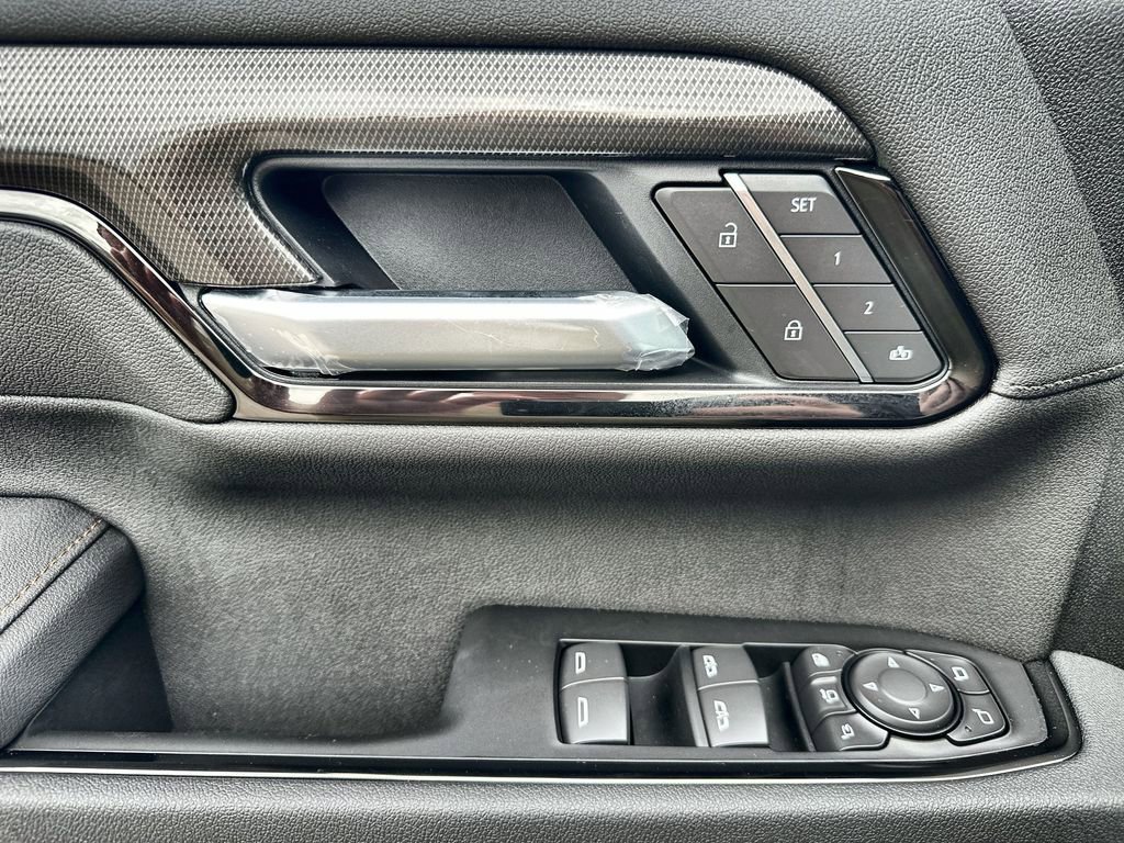 New 2026 GMC Sierra 2500 AT4 image 22