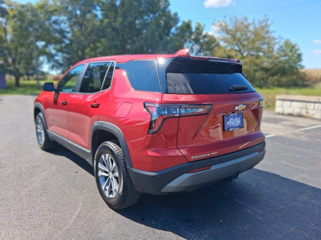 Used 2025 Chevrolet Equinox LT AWD/4WD image 5