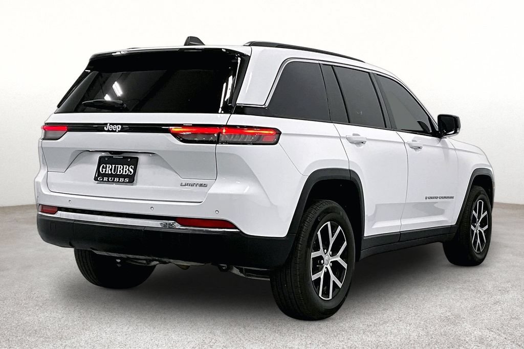Used 2024 Jeep Grand Cherokee Limited RWD image 2