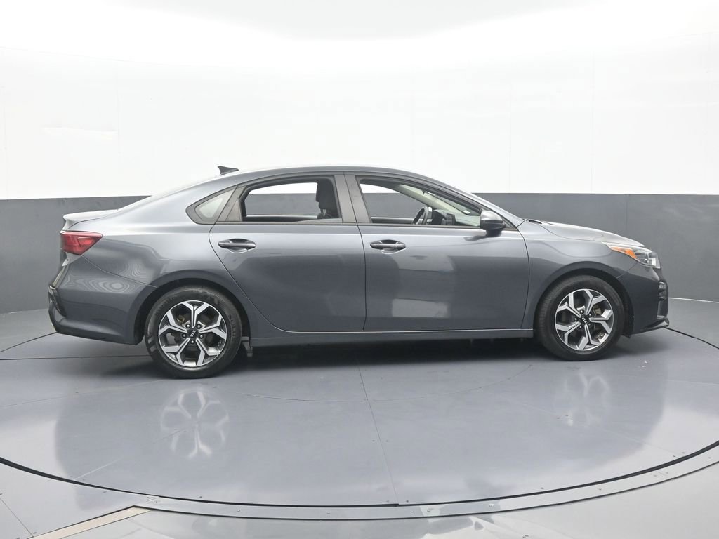 Used 2021 Kia Forte LXS image 7