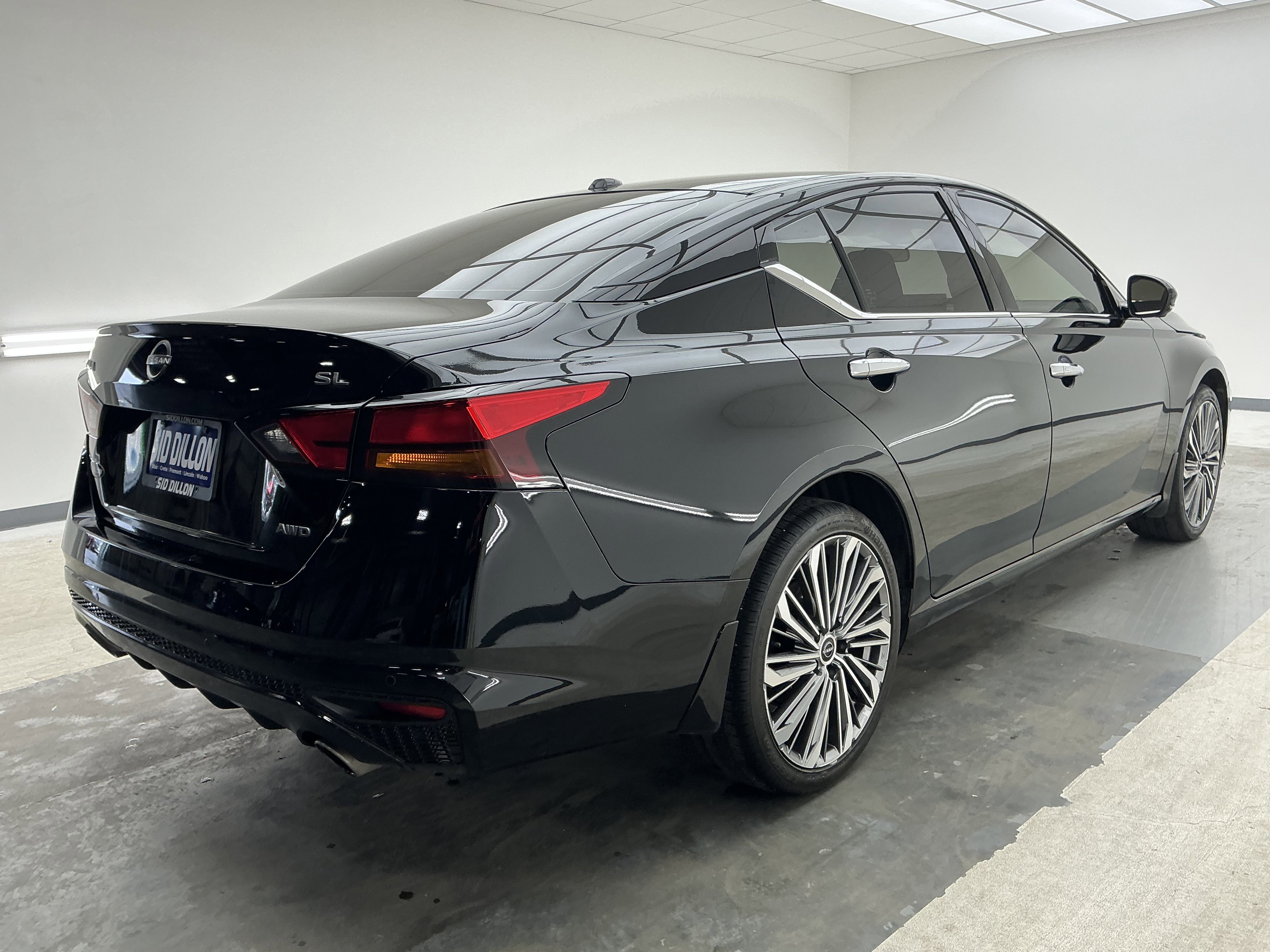 Used 2024 Nissan Altima 2.5 SL image 4