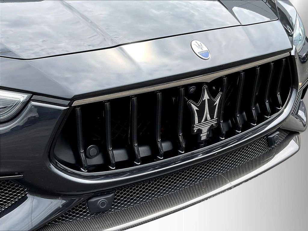Used 2023 Maserati Ghibli Modena RWD image 29