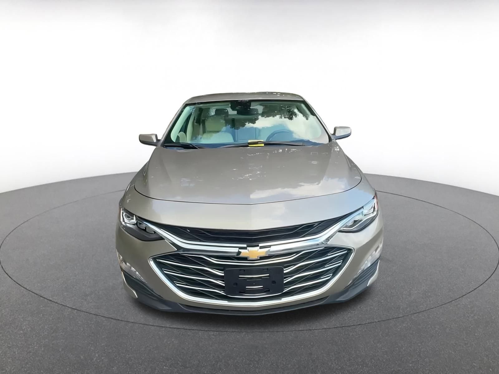 Used 2024 Chevrolet Malibu LT image 4