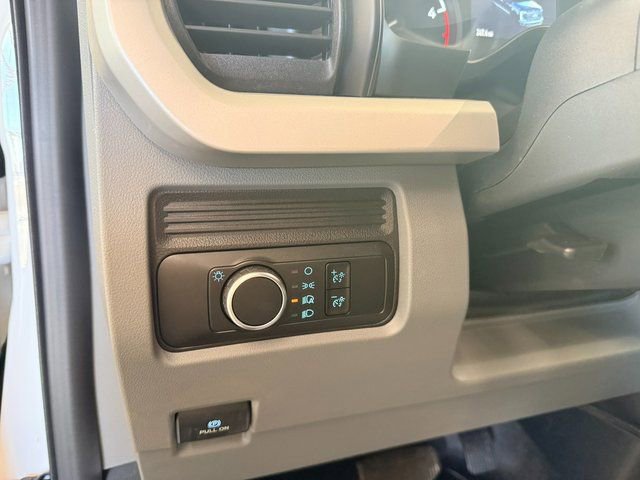 New 2026 Ford F550 4x4 Regular Cab Super Duty image 18