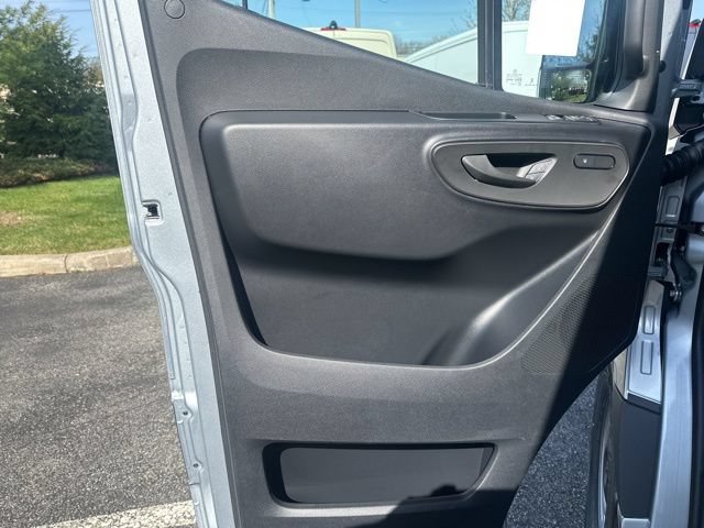 New 2025 Mercedes-Benz Sprinter 2500 image 13