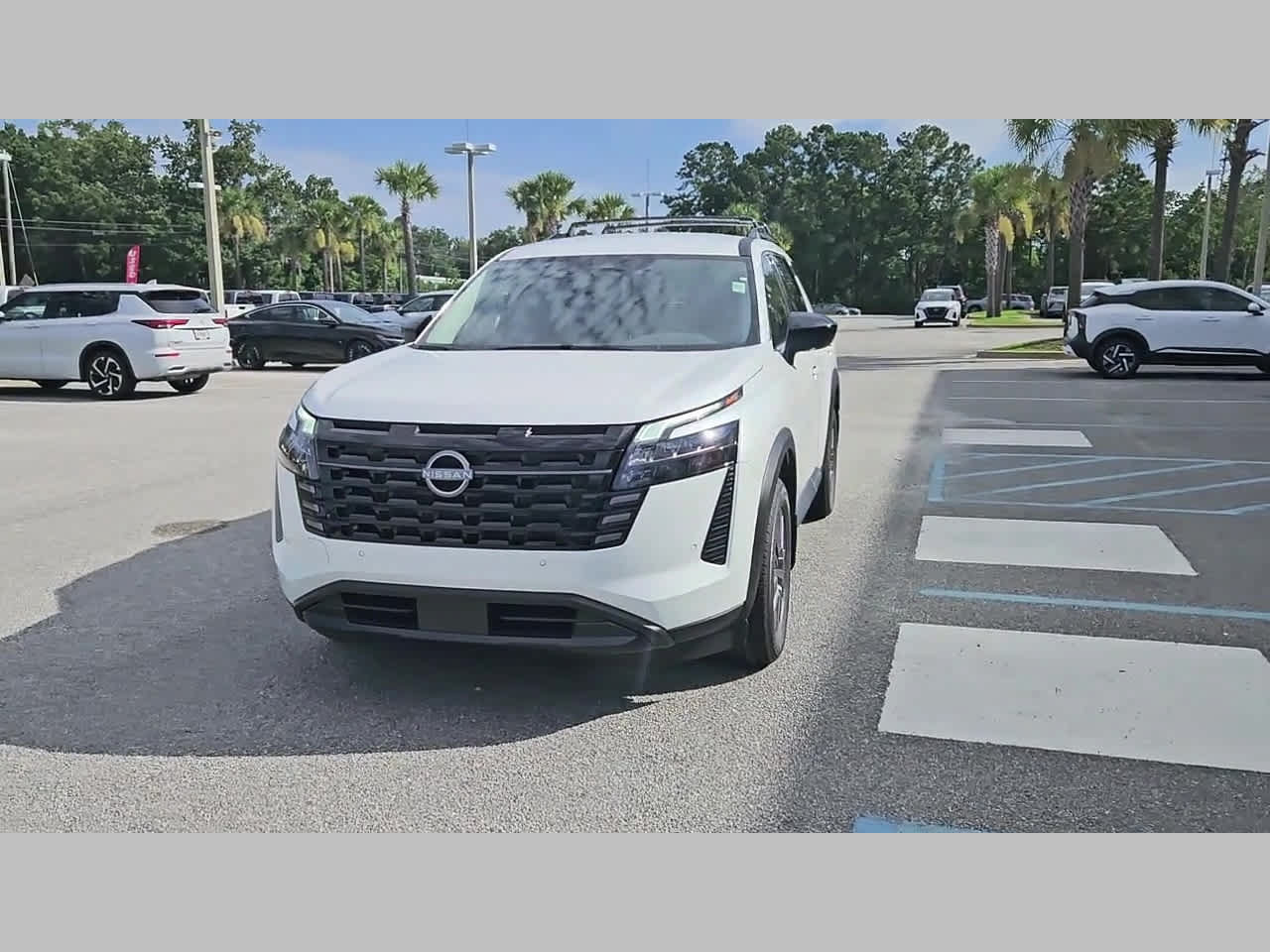 New 2026 Nissan Pathfinder SV w/ Cargo Package FWD image 20