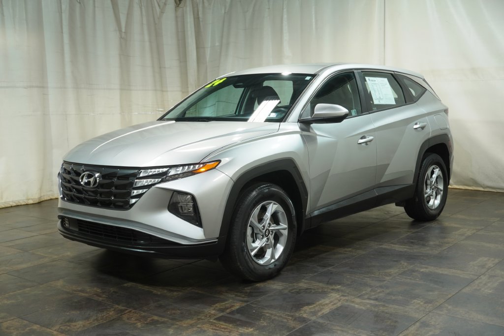 Used 2024 Hyundai Tucson SE AWD/4WD image 2