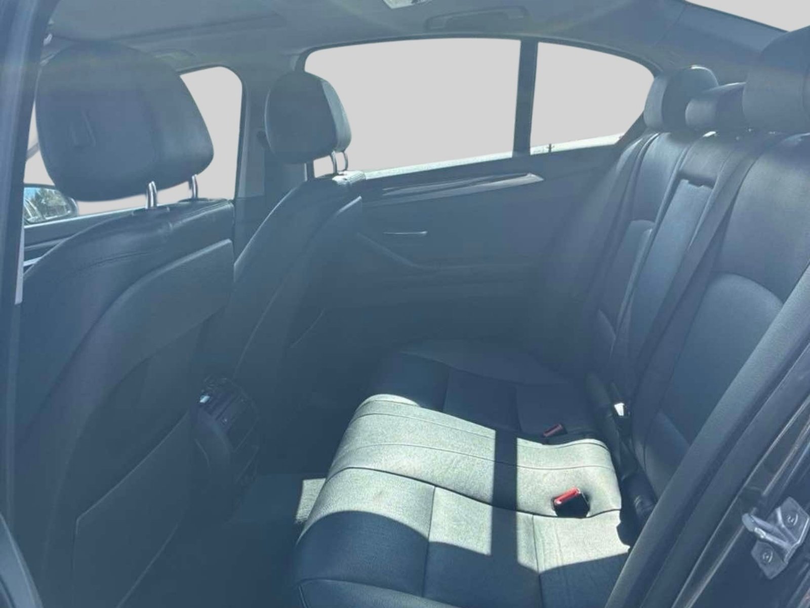 Used 2016 BMW 528i xDrive Sedan image 3