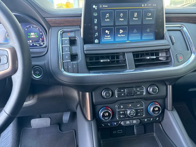 Certified 2024 Chevrolet Tahoe High Country AWD/4WD image 17