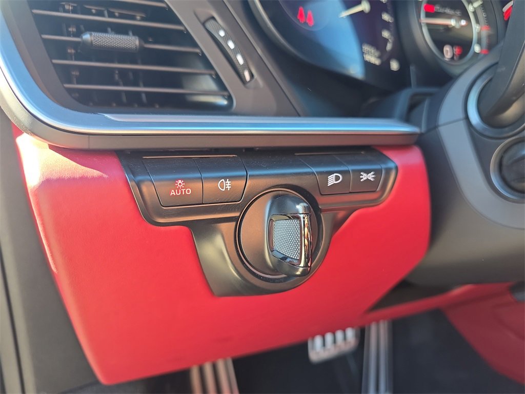 Used 2022 Porsche 911 Turbo S image 40