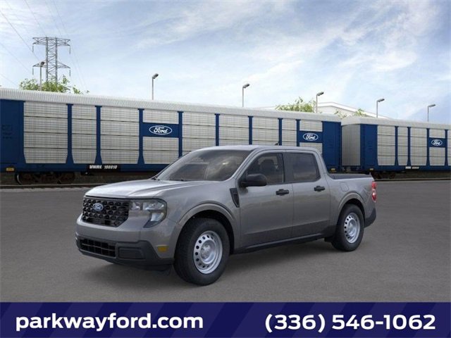 New 2025 Ford Maverick XL image 1