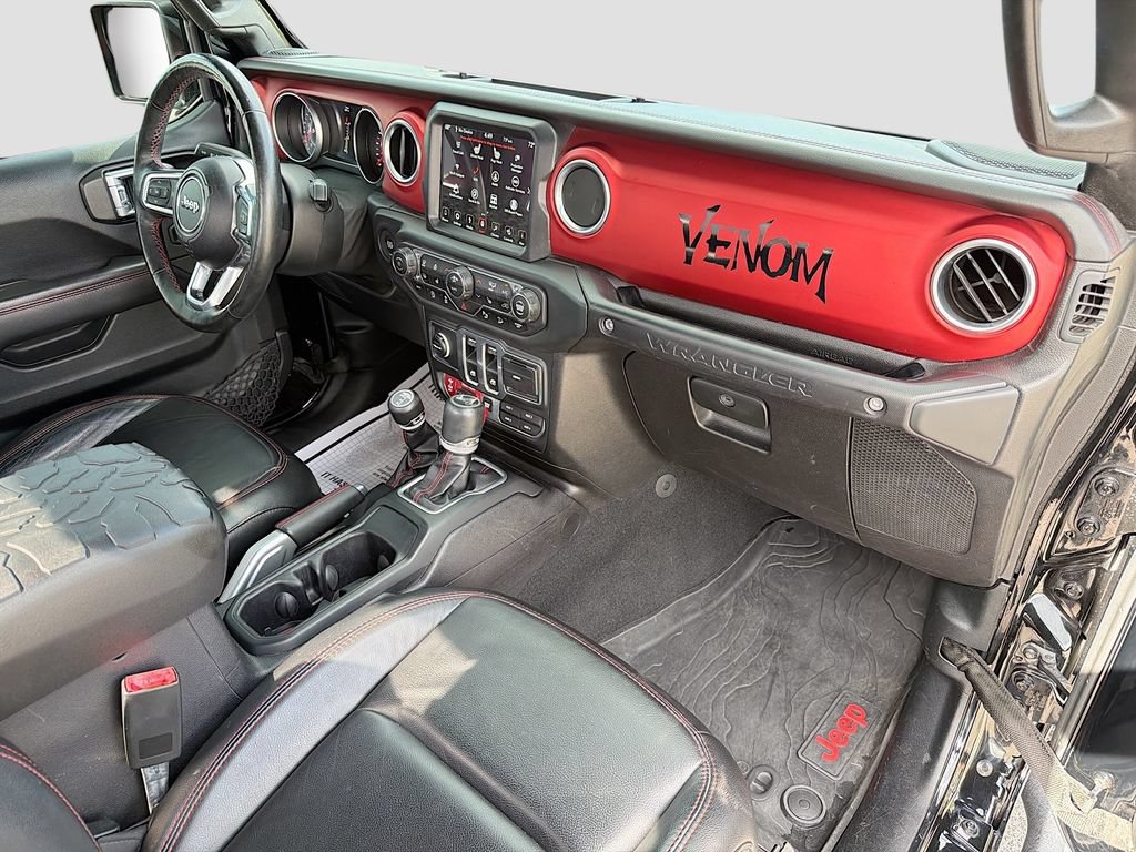 Used 2018 Jeep Wrangler Rubicon AWD/4WD image 12
