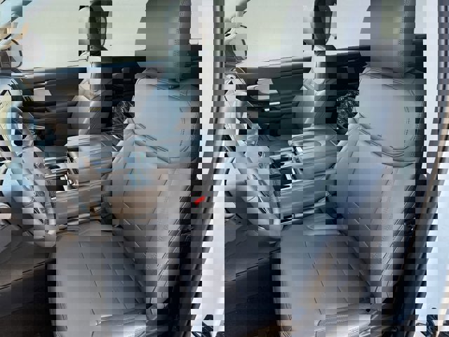 New 2026 Ford Expedition Active image 10