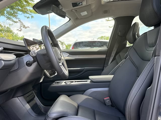 Certified 2025 Volvo EX90 Ultra AWD/4WD image 10
