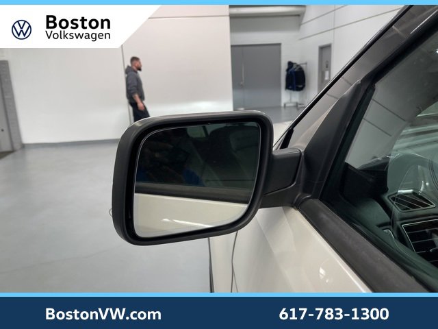 Used 2019 Ford Explorer Platinum image 8