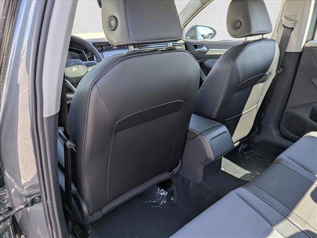 New 2026 Volkswagen Jetta SE FWD image 24