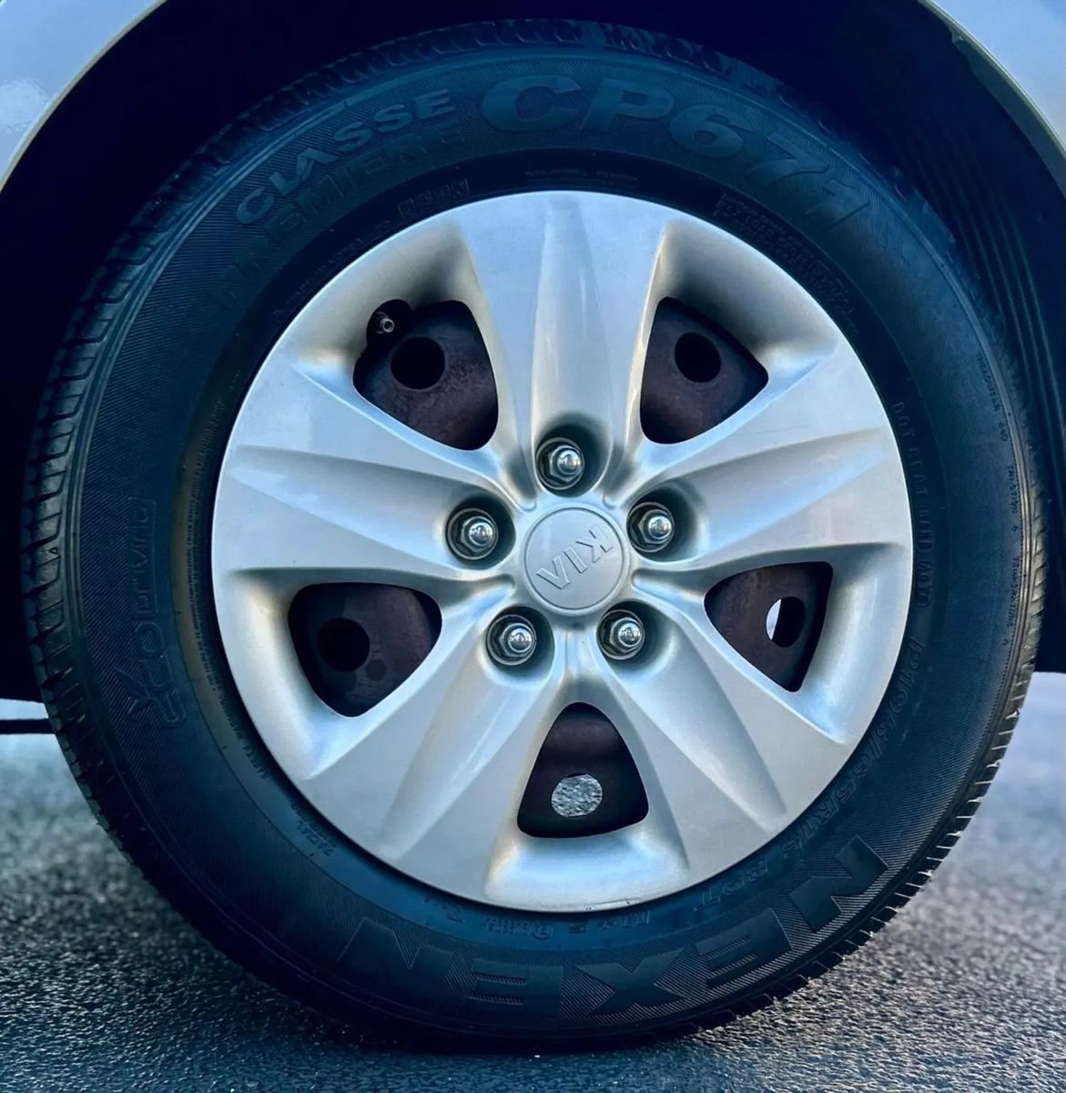 Used 2016 Kia Forte LX FWD image 10