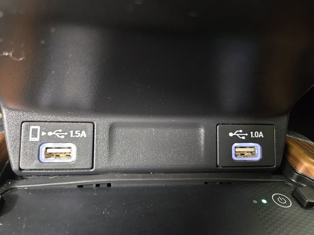 Used 2022 Honda CR-V Touring image 27